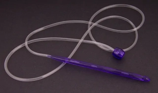 Háček tuniský 10mm plastový